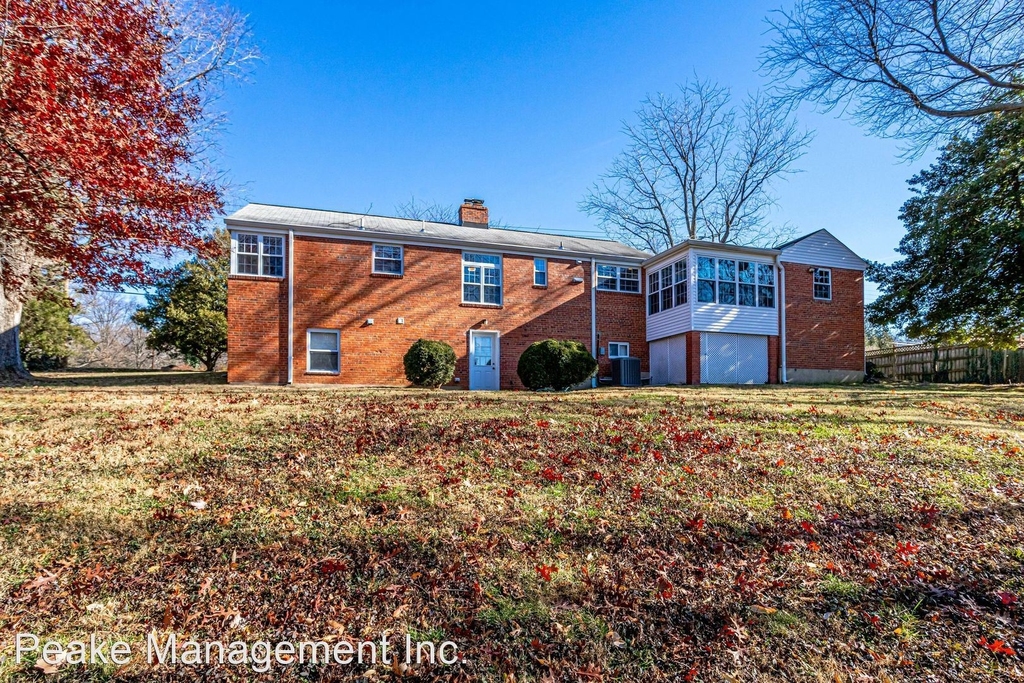 3906 Sleepy Hollow Rd. - Photo 69