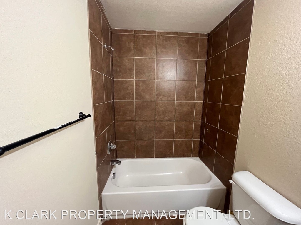 4814 Appleseed Court - Photo 19