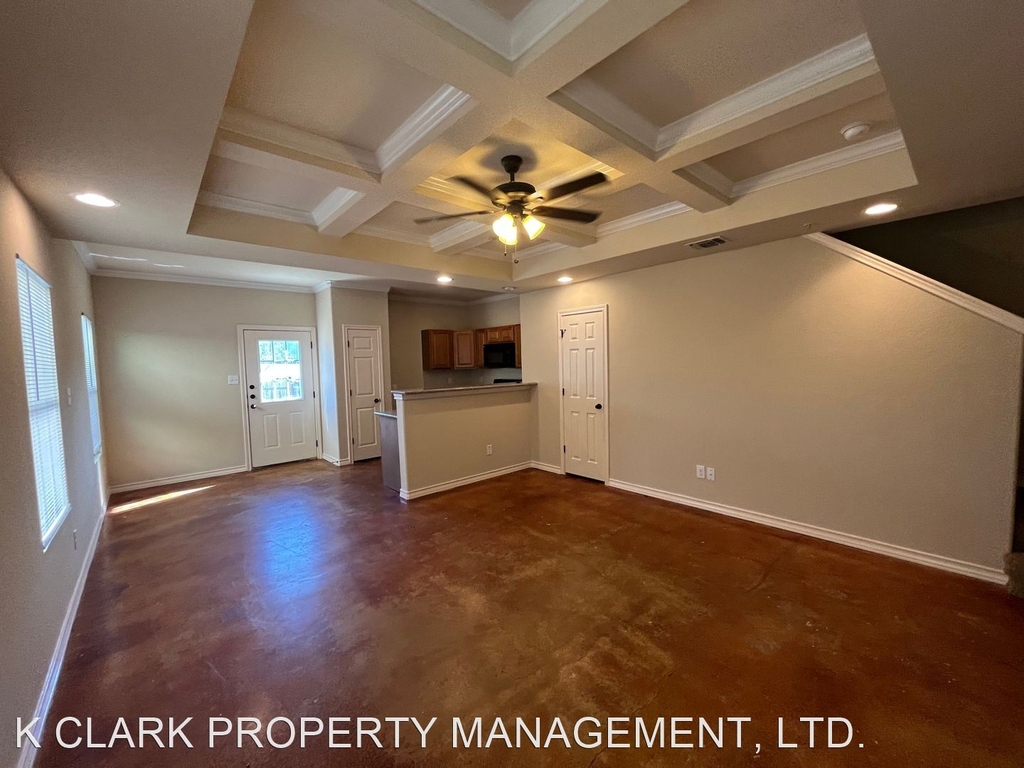 4814 Appleseed Court - Photo 4