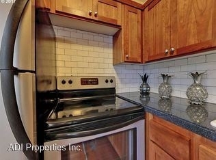 4763 N Lombard St. #9 - Photo 8