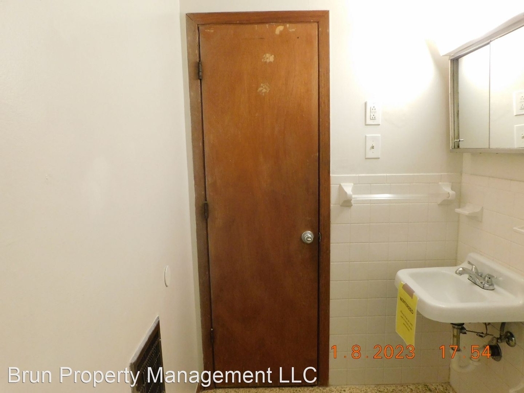 2720 Holbrook Dr., #08 - Photo 18