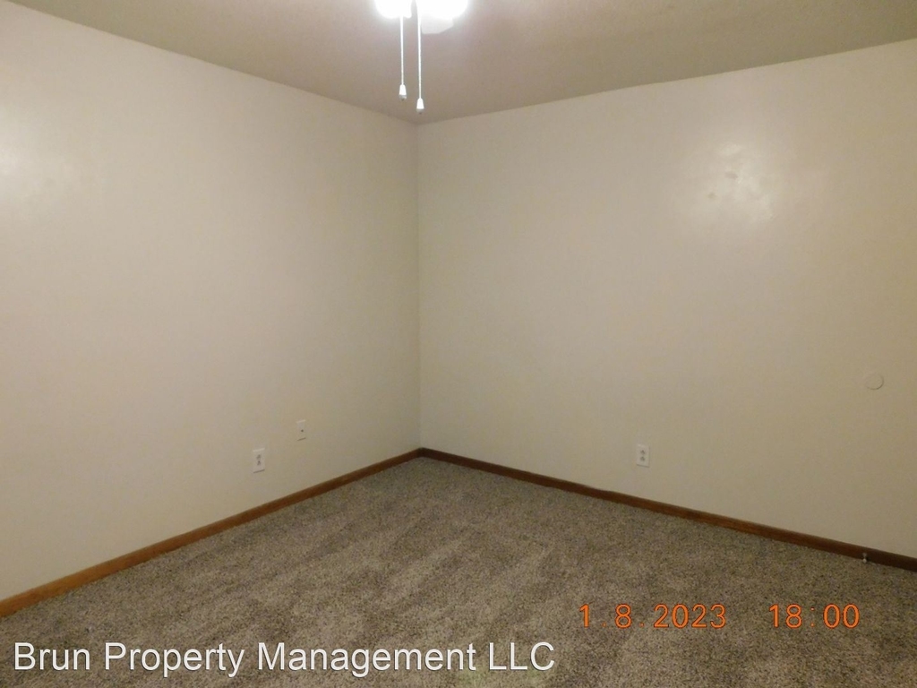 2720 Holbrook Dr., #08 - Photo 28