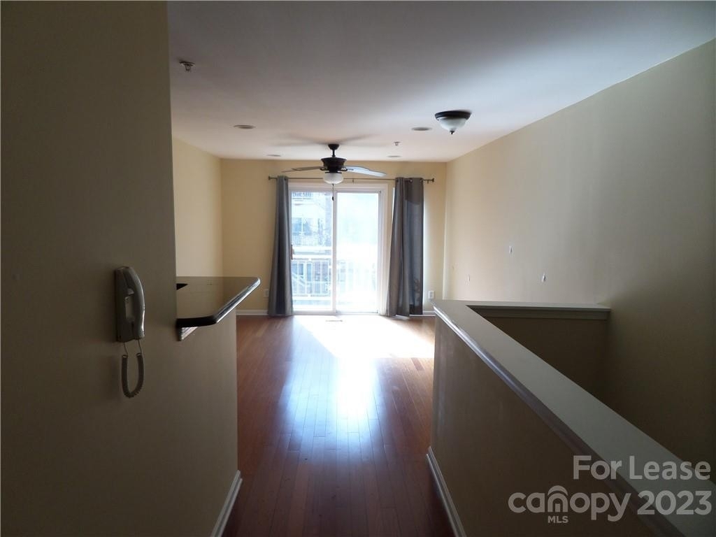 631 Raphael Place - Photo 5