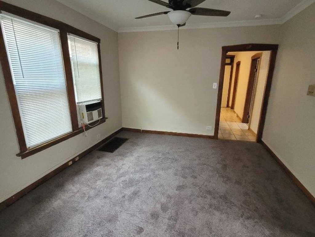 1006 S Menard Avenue - Photo 2