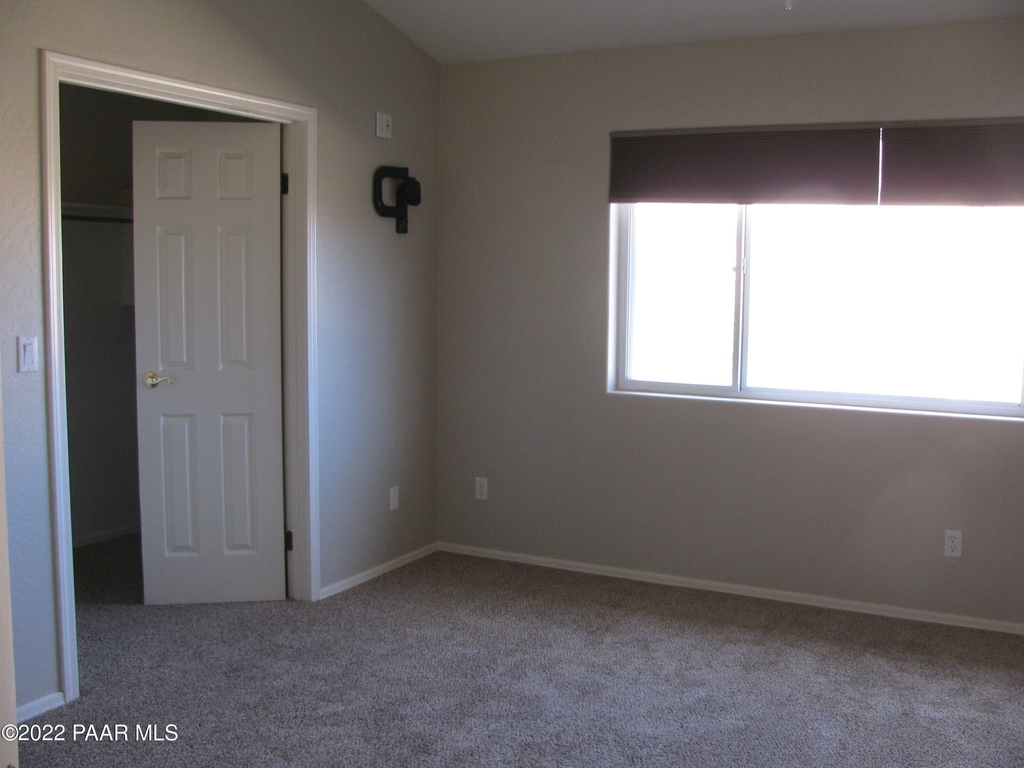 1540 Addington Drive - Photo 10