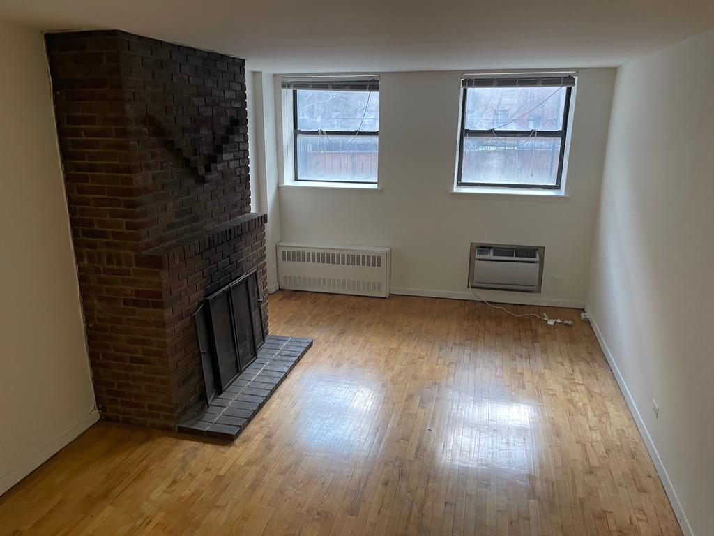 327 East 34th Street - Photo 16