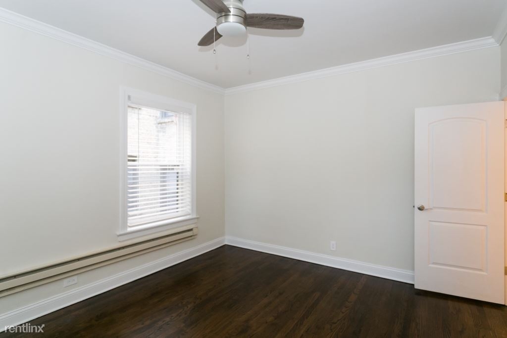 1132 Maple, Unit 3 - Photo 15