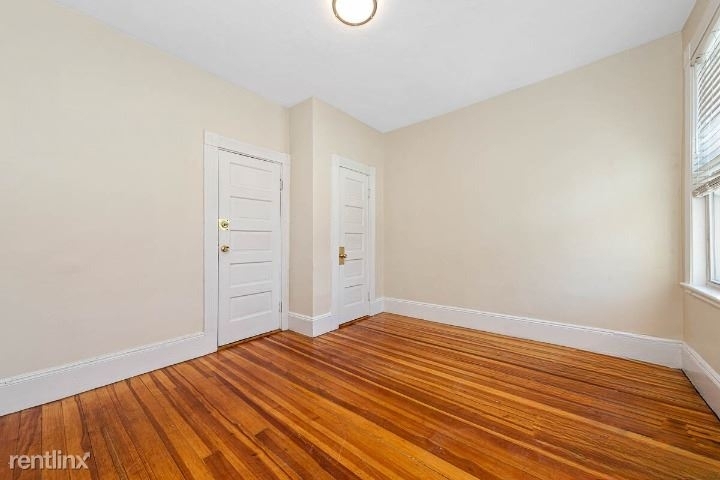 46 Brackett St - Photo 11