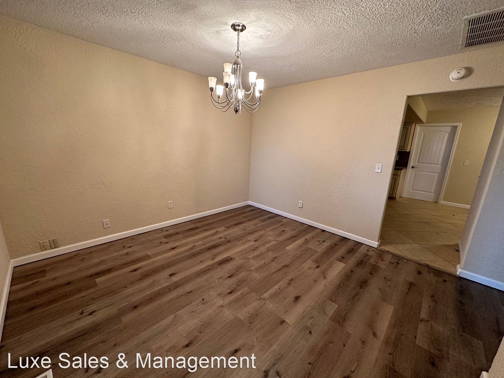 12312 Goldsborough Rd - Photo 11