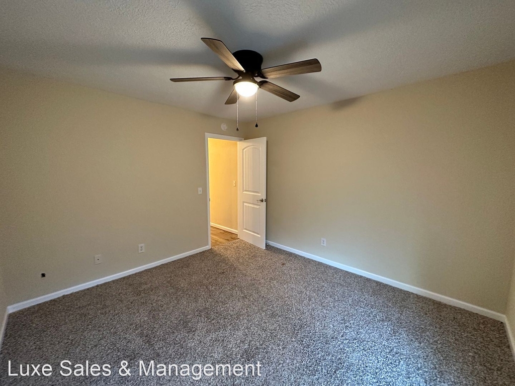 12312 Goldsborough Rd - Photo 17