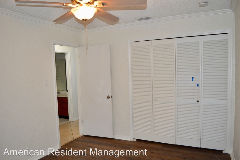 13810 Crested Point - Photo 27