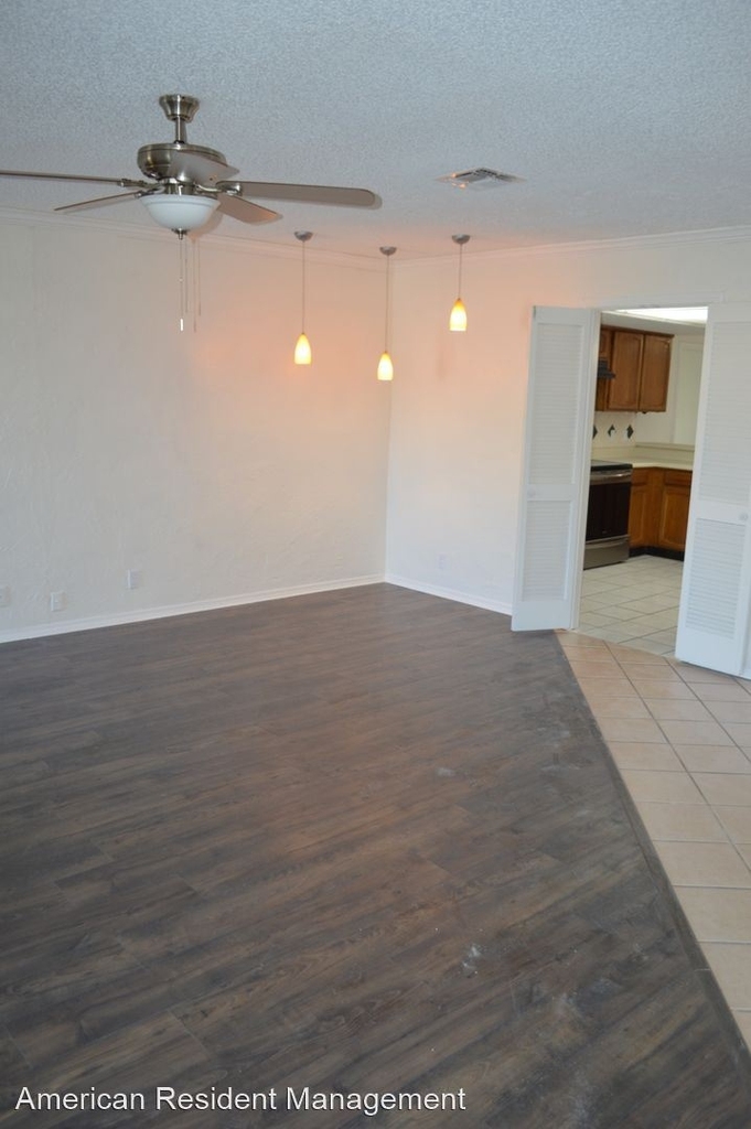 13810 Crested Point - Photo 3