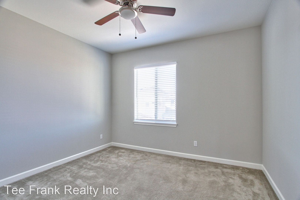 27641 Trawler Ct - Photo 28