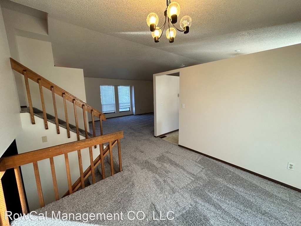 5355 Bluestem Drive - Photo 15