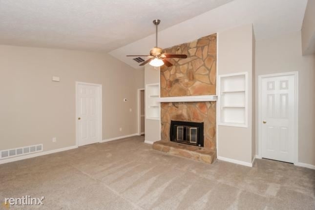 3211 R Palomino Drive - Photo 3