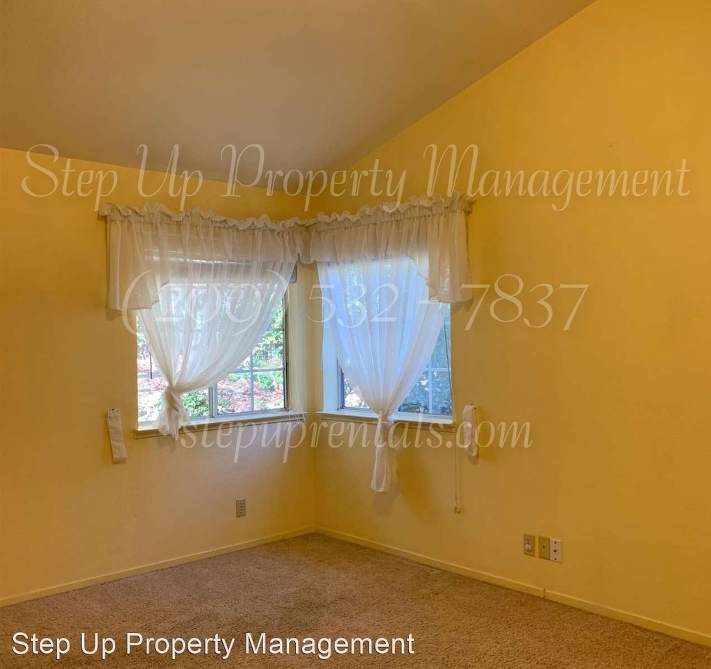 12986 Mountain View - Photo 18