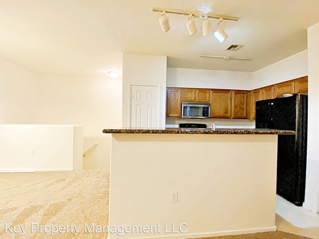 4005 Pepper Thorn Ave #201 - Photo 7