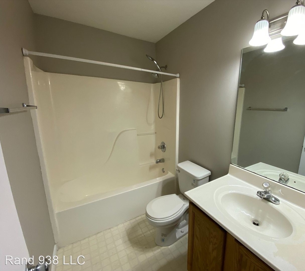 5004 Willoway Drive - Photo 1