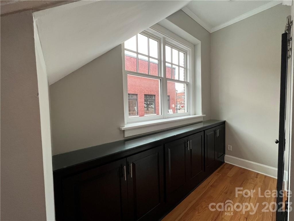 116 E Council Street - Photo 9