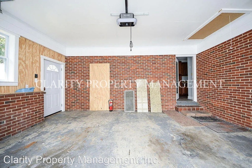 2407 Walnut Drive Nw - Photo 4