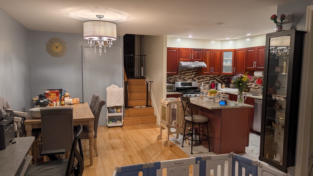 25th avenue - Photo 8