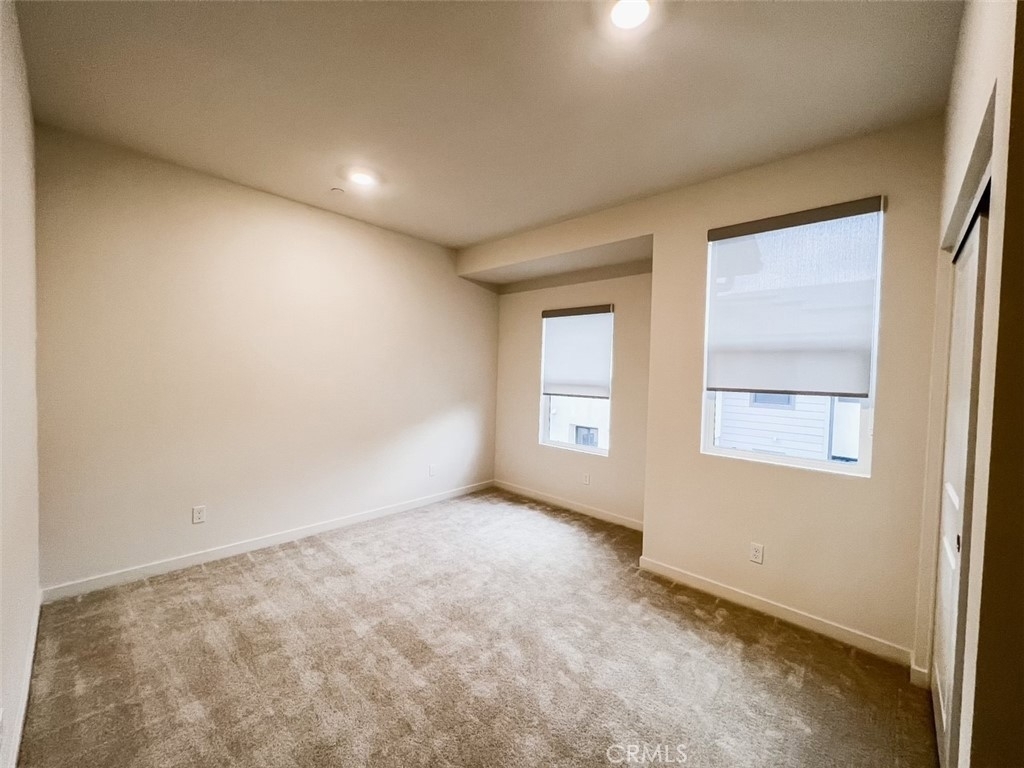 2953 W Lincoln Avenue - Photo 7