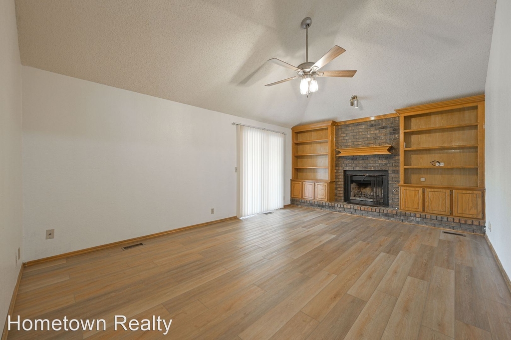 7520 Nw 116th Street - Photo 17