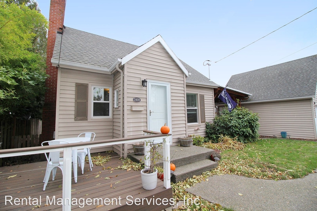 2830 Ne 108th Ave - Photo 1