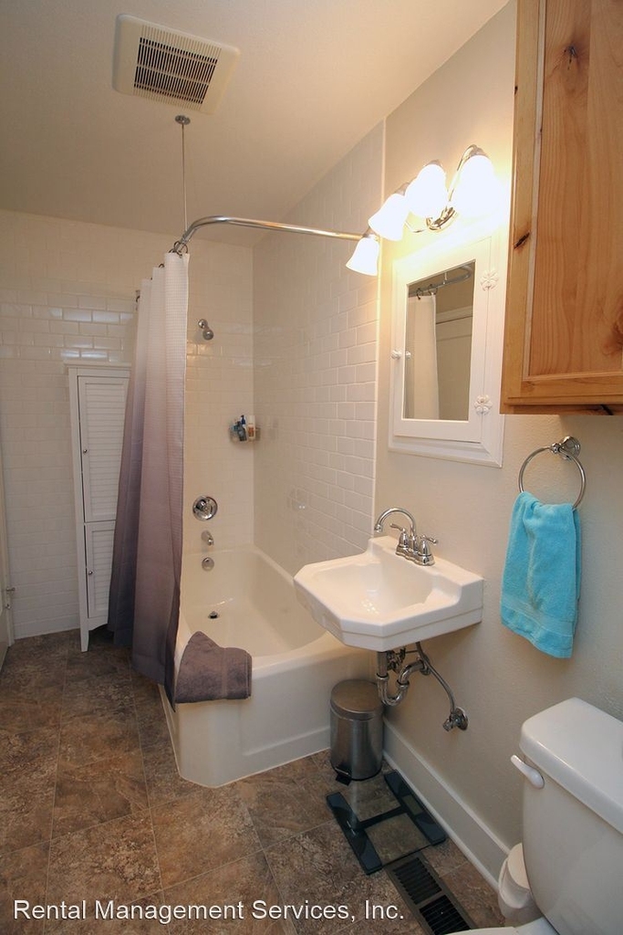 2830 Ne 108th Ave - Photo 15