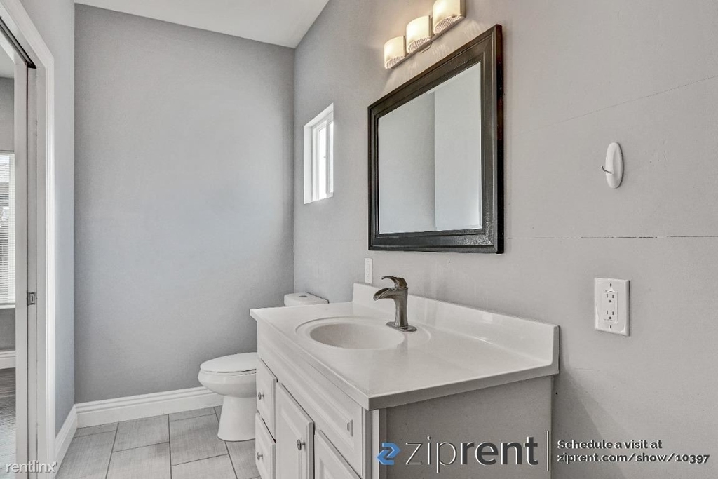 439 Palm Avenue - Photo 2