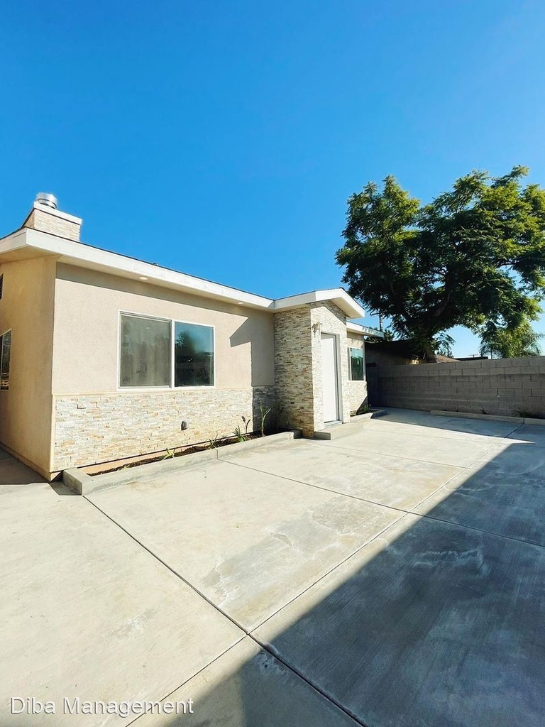 1424 Encino Ave. - Photo 19