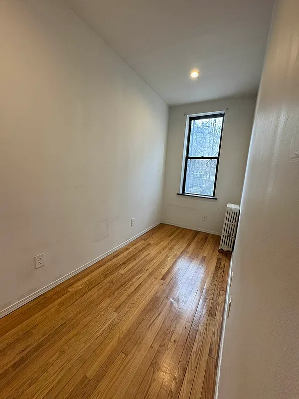 451 West 46th Street - Photo 9