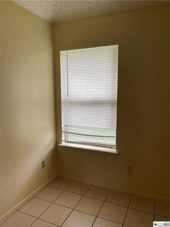 2404 Bluebonnet Drive - Photo 2