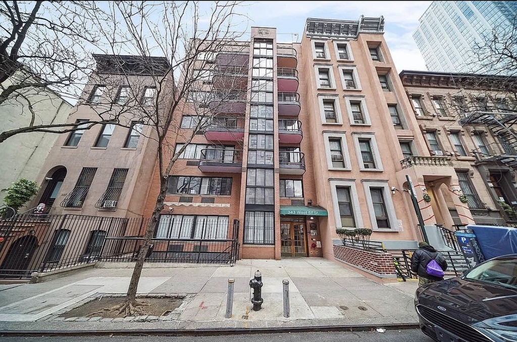 343 West 51st Street - Photo 2