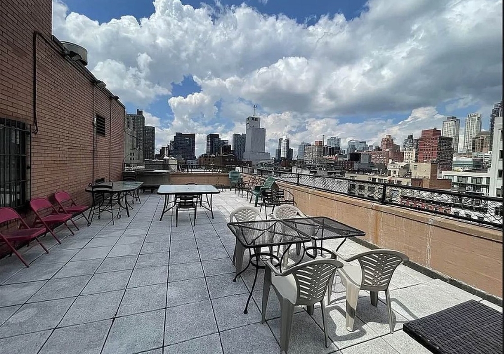 343 West 51st Street - Photo 1