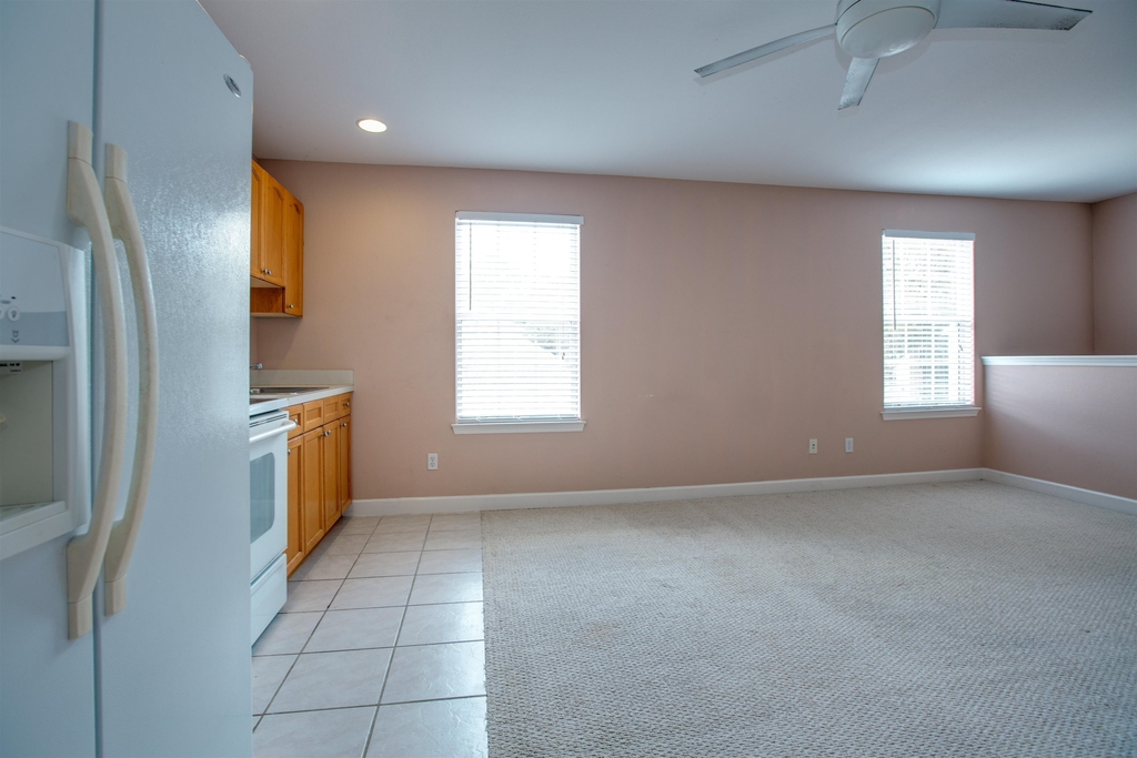 4266 Park Crossing - Photo 5