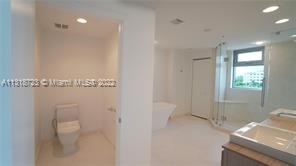 17301 Biscayne Blvd Apt 508 - Photo 9