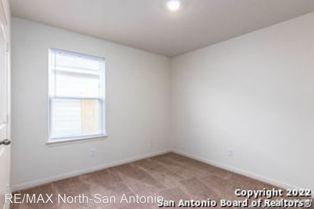 15240 Sleepy River Way - Photo 17