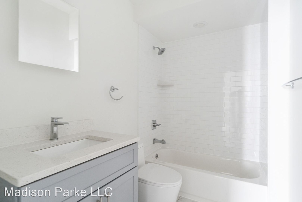 1413 Germantown Ave - Photo 8