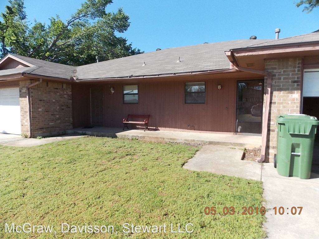 1309 Summerton - Photo 0