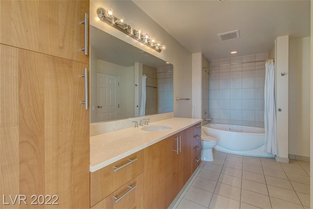 200 West Sahara Avenue - Photo 9