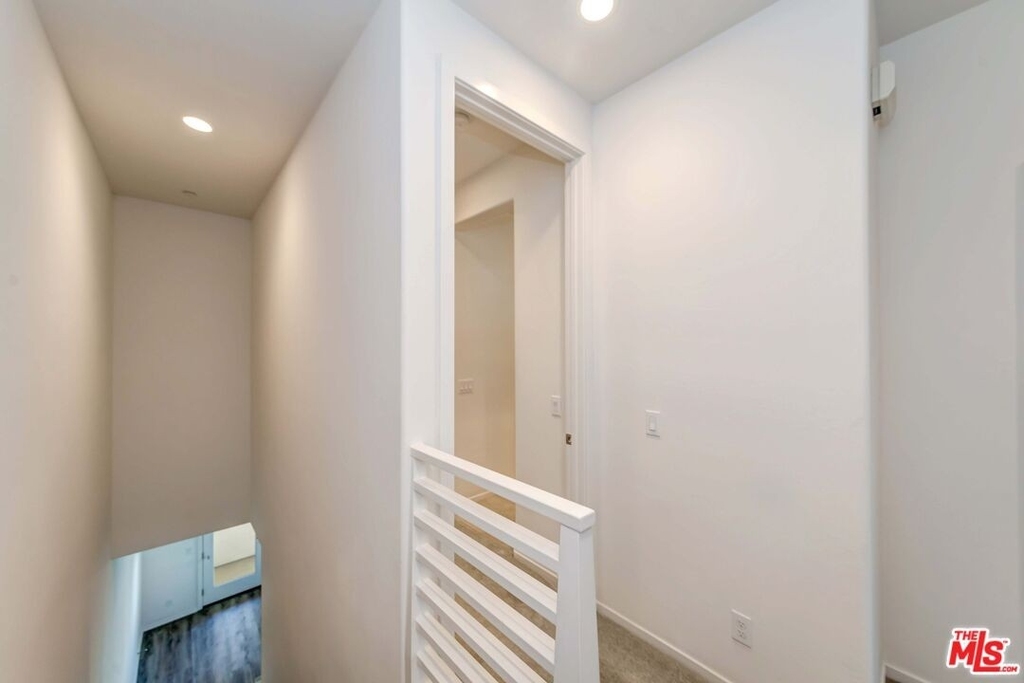 5824 Spring St - Photo 26