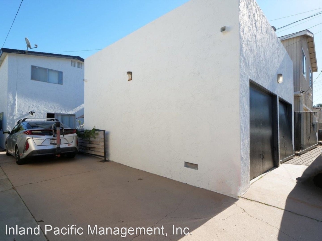 715 Amapola Ave. - Photo 21