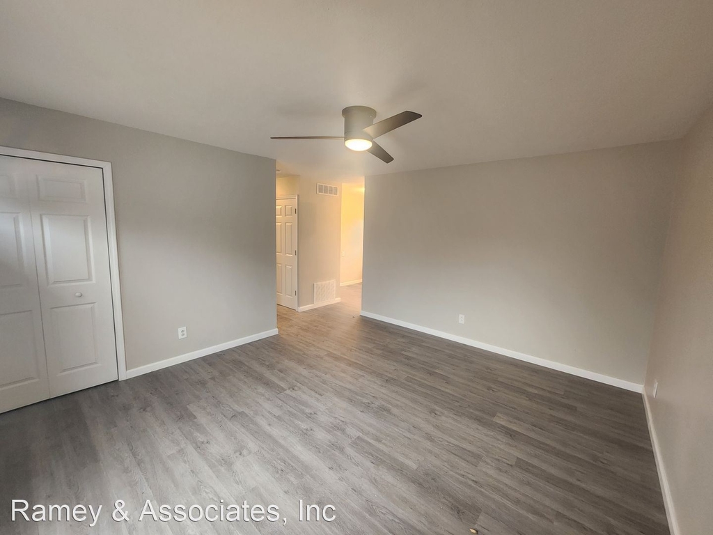 5110 Garden Green Way - Photo 2