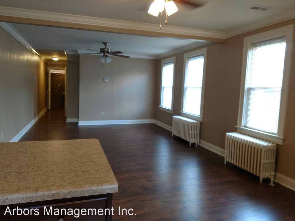 5200 Brightwood - Photo 1