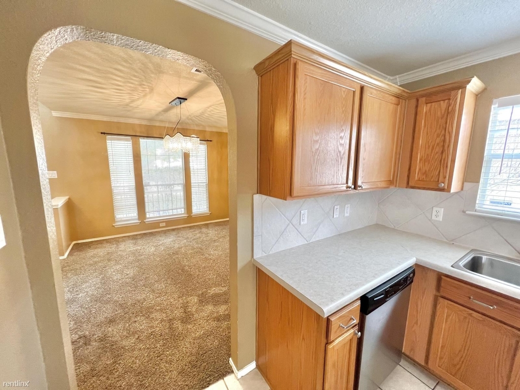 4509 Causeway Ct - Photo 11