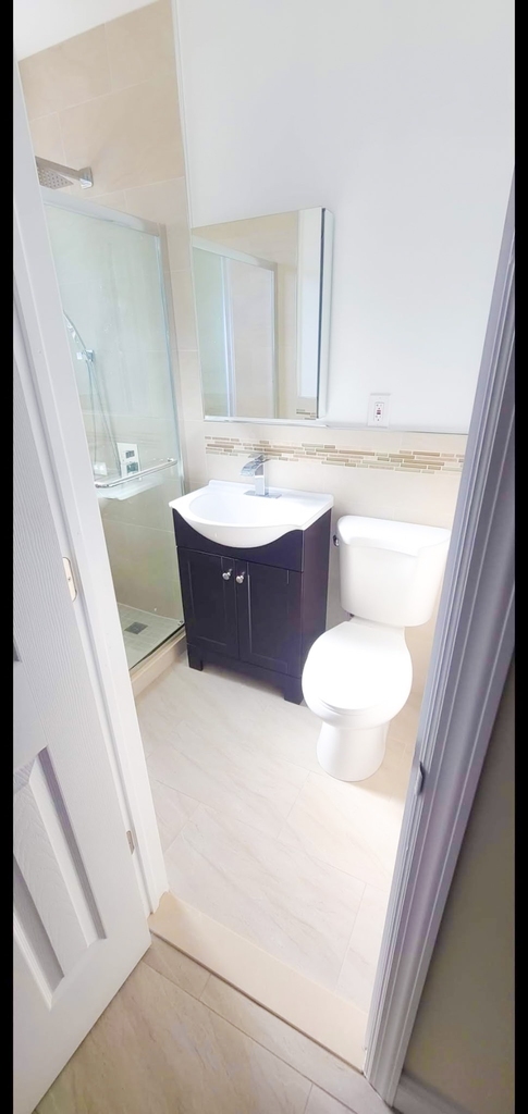 54-6 Nurge Avenue - Photo 5
