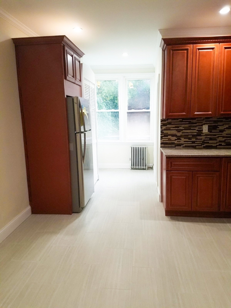 54-6 Nurge Avenue - Photo 2