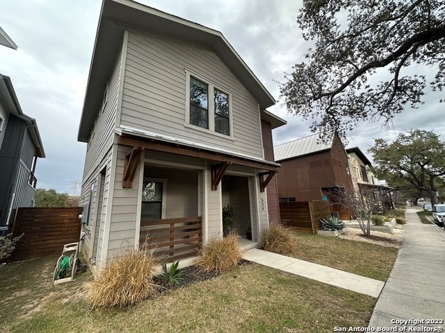 539 Leigh St - Photo 3