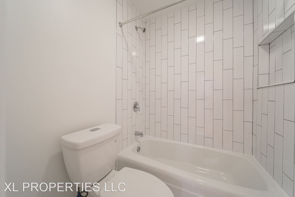 5423 N Winthrop Ave - Photo 13